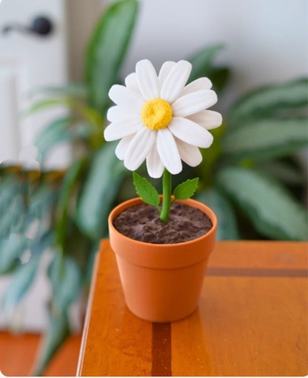 🌸 3D Printed Creative Potted Flower Toy – The "Talking" English Learning Toy